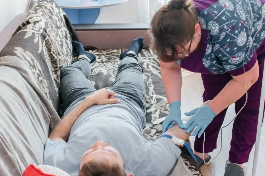 Срочный вывод из запоя в Красной Поляне: быстро, недорого